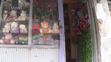 Locals in Besieged City of Rastan Describe Their Valentine's Wishes