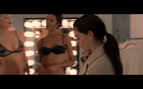 giphygifmaker the devil wears prada miranda priestly andy sachs runway magazine GIF