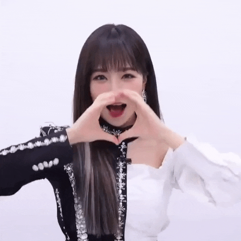 vinnvann izone jo yuri GIF