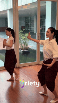 Fayeyaward GIF