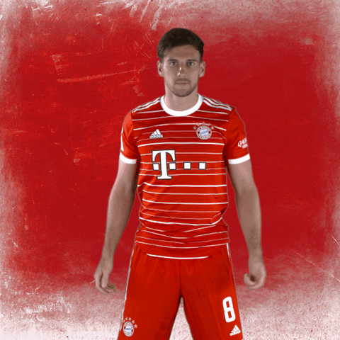 Leon Goretzka Football GIF by FC Bayern Munich