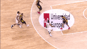 pase real madrid GIF by ACB
