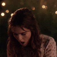 lucy liu pizza GIF by NETFLIX