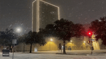 Rare Lake-Effect Snow Hits Dallas-Fort Worth Area