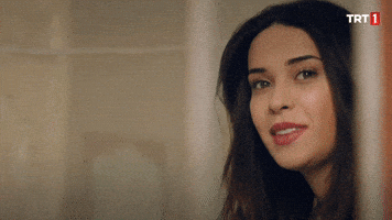 Coming Give Me Five GIF by TRT