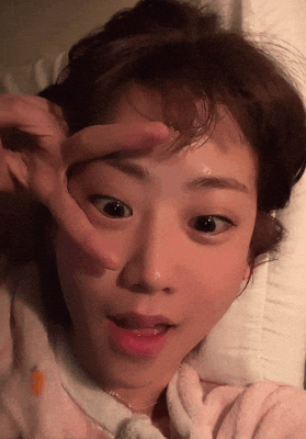 V Yoni GIF