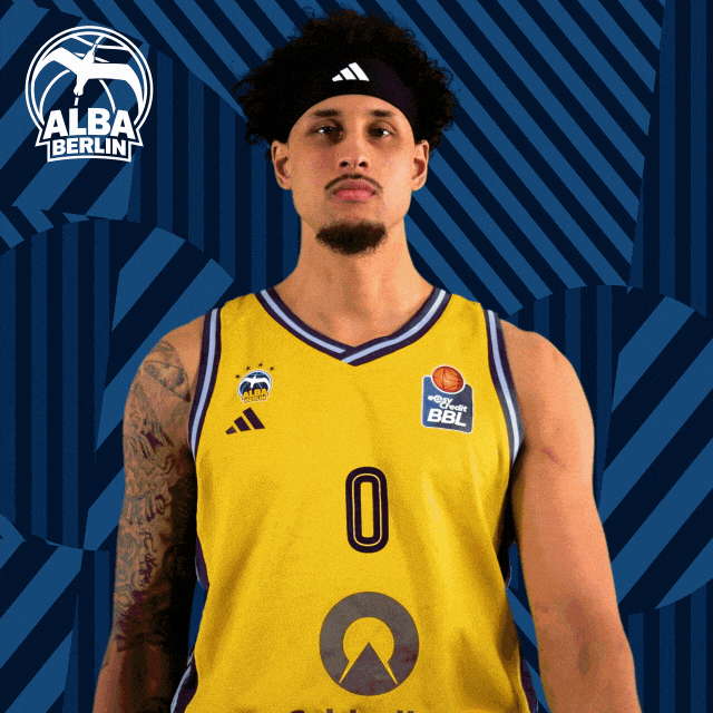 Basketball Michael GIF by ALBA BERLIN