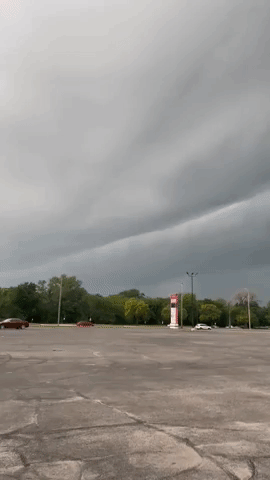 Shelf Cloud Looms Over Wichita Amid Severe Thunderstorms