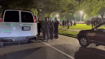 Arrests at Tulane as Police Clear College Encampment