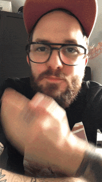 Stranger Things Kiss GIF by twoandahalvehahn