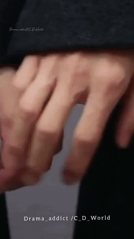 colytmp9ktv1 giphygifmaker kdrama GIF