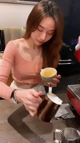 ee7785 giphyupload GIF