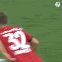 Joshua Kimmich Football GIF by FC Bayern Munich