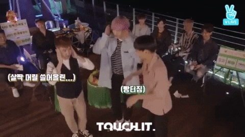 HUONGVUFTU giphyupload GIF