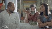 Gary Hello GIF by Un si grand soleil
