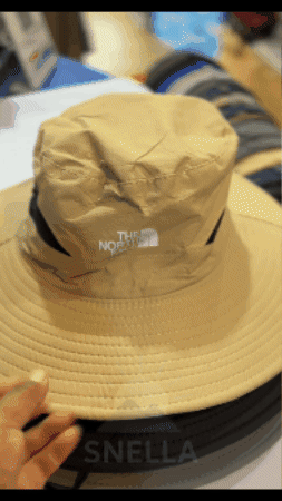 GIF decorativo de sombrero australiano