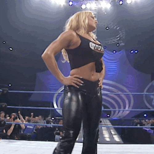 Smackdown Memorizing GIF by Trish Stratus