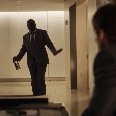 lucy liu pizza GIF by NETFLIX