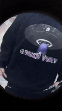 Alien GIF by Geekedvertical