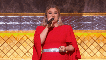 kennedycenter hamilton cher reba mcentire reba GIF