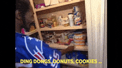 snoop dogg cookies GIF by MTV Cribs