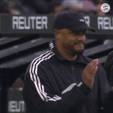 Happy Clap GIF by FC Bayern Munich