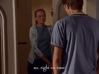 season 2 netflix GIF by Gilmore Girls 