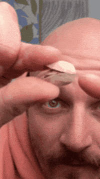 comment-economiser giphygifmaker GIF