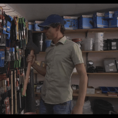 PROJECTUM giphyupload battle thor hammer GIF