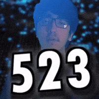 523