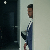 Bart Staring GIF by vrt