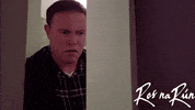 Shock Eavesdropping GIF by Ros na Rún