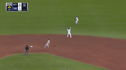 Talkin Yanks GIF by Jomboy Media