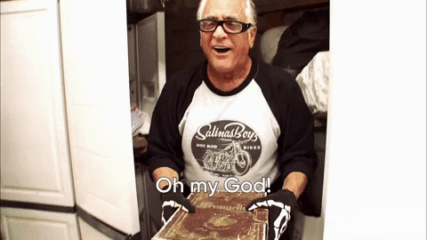 Bidding Storage Wars GIF by TrueReal