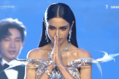 Miss Universe Veena GIF