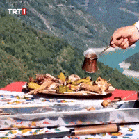 Dinner Eat GIF by TRT