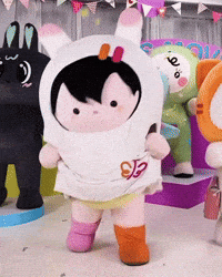 Emibonnieany GIF