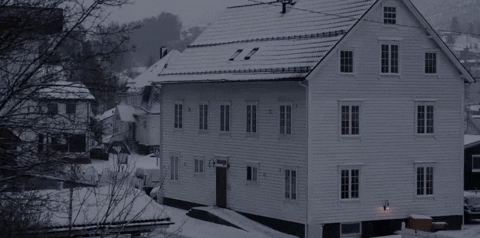 luna love GIF by NRK P3