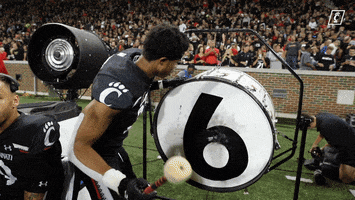 College Football GIF by Cincinnati Bearcats
