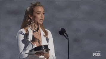 Jodie Comer Apologizes to Her Mom and Dad