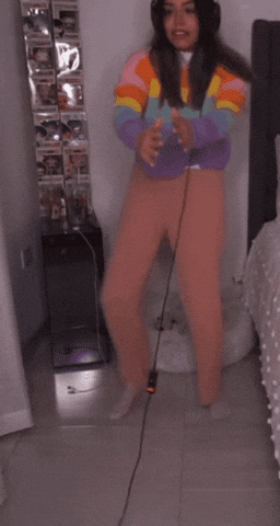 CesarStep giphygifmaker giphygifmakermobile dance girl GIF