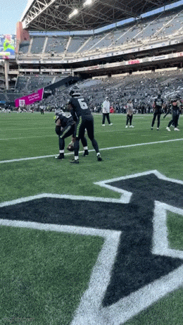 kingkaps7 giphyupload kingkps7 jalen milroe getting loose before his first nfl action GIF