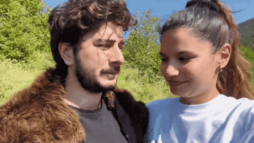 Selen Ile Oğuz GIF