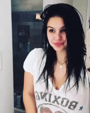 ariel winter GIF