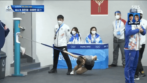 a0562ab096a24a46aad04ced9ce4af05 giphyupload GIF
