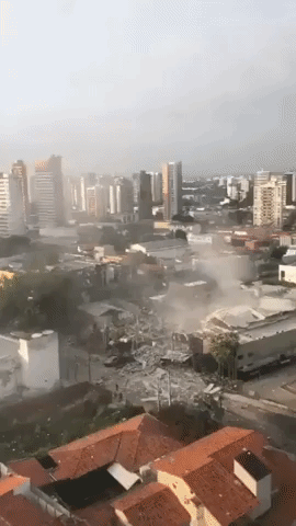 Restaurant Explosion Damages Numerous Buildings in Northeast Brazil