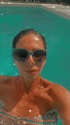 eniinails  GIF