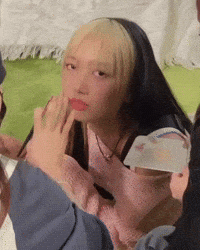 Blues Hannah GIF