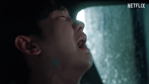 ronisnowhere giphyupload netflix kim soo hyun queen of tears GIF