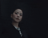 Earthquake Jisoo Smile GIF